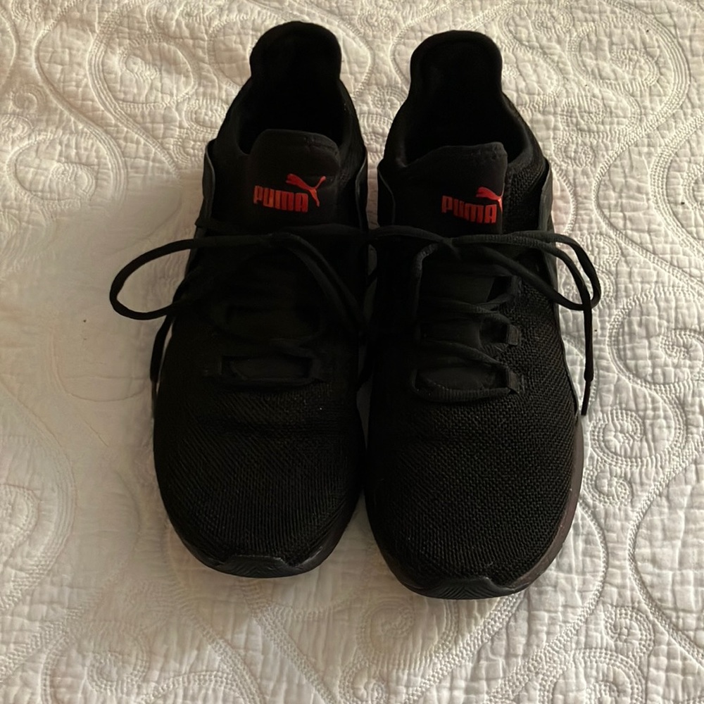 New puma running shoes